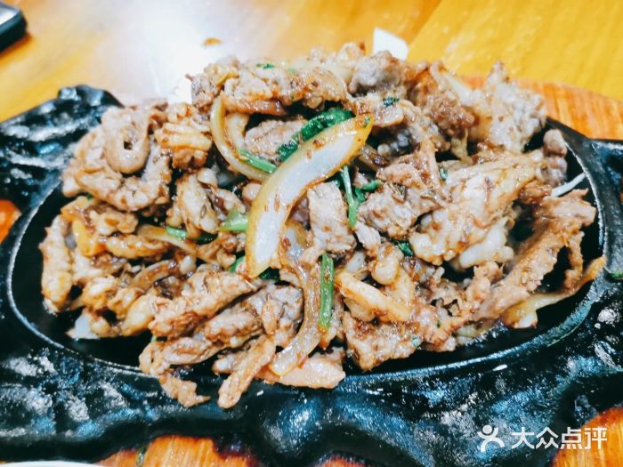 生活本该如此北京小馆(周庄嘉园店)铁板牛肉图片