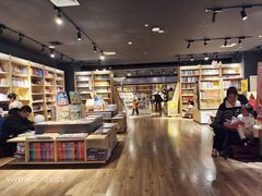 -银泰百货(海宁店)