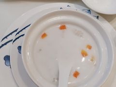 -香山湖家家宴(中山陵店)