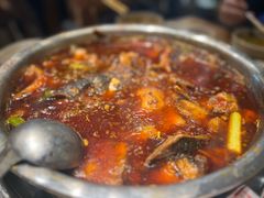 -肖肖酸萝卜鱼火锅(总店)