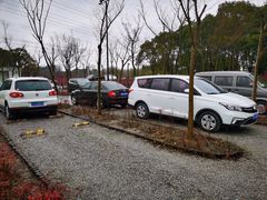 -嘉北郊野公园北游客中心-地上停车场