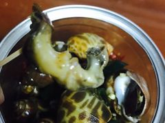 -臻鲜燕海鲜融合餐厅(金陵style店)