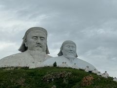 -可汗山