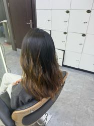 -藤野造型烫发染发