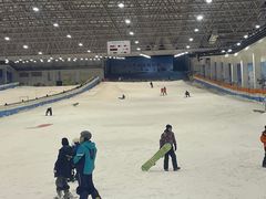 -绍兴启迪乔波冰雪世界