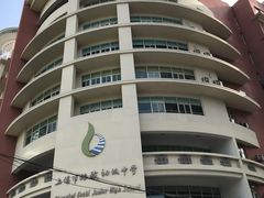 -上海市格致初级中学