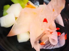 泡菜-三道苗苗鱼·美蛙黄辣丁(八里店)