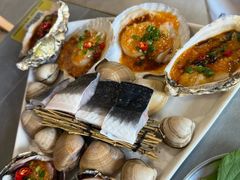 -围炉肉舍•炭烤活鳗•丹东海鲜烤肉(步行街店)