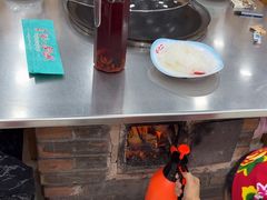 -屯老二农家铁锅炖·行业领军者(梅江店)