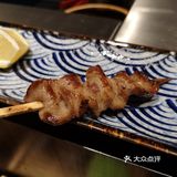 店的位置非常好找，就在小小意大利格力，路边很多停车位