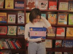 -果戈里书店