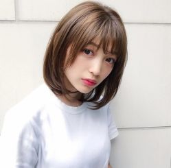 -时尚殿堂明星门店