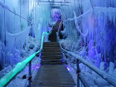 -大平台龙居瀑布旅游区