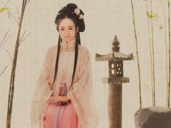 -九月鹰飞汉服摄影工作室