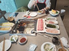 -海底捞火锅(新松江路店)