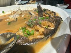 -乔家小院•非遗驴肉•本地小海鲜(滨河路店)
