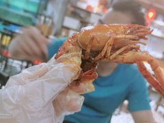 三妹澳洲小龙虾-三妹小龙虾·黄油蟹(华侨城总店)