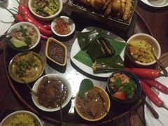-DiAtas by Art Cafe Bumbu Bali