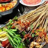 去解放碑一定要吃的螺蛳粉火锅！好吃死了！！！