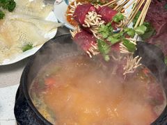 -贵府酸汤牛肉火锅·贵州老字号(飞山街店)