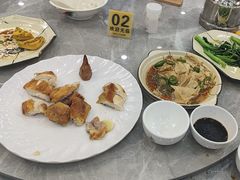 -银峰农庄·特色烧鸡·鲜无花果浸鸡