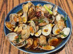 -蚝堡海鲜·威海菜·海肠捞饭·烧烤·亚洲吃蚝公司(幸福门店)