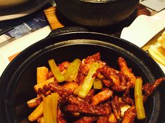 -新大咀港式茶餐厅(宝山万达店)