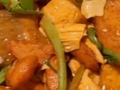 -风光老灶麻辣香锅(大成路翠微百货店)