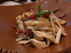 薄荷椒麻鴨舌黃喉-沁香庭中餐厅·川粤菜(重庆高新假日酒店)