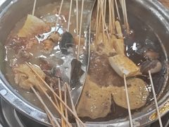 -袁记串串香(泉水轻轨站店)
