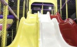 -蹦贝运动中心·蹦床·攀岩·闯关(龙岗店)