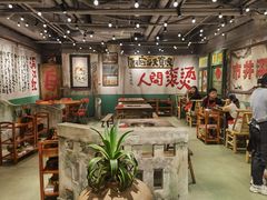 -周小明火锅(黑金冠社区店)