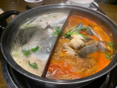 酸汤鱼火锅-阿婉贵州苗家酸汤鱼(梅林店)