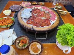 -老姐石板烧烤+铜炭火锅(总店)