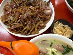 -三百碗宝应长鱼面(板仓街店)