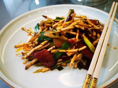 折耳根炒腊肉-贵州大厦贵州厅