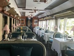 -火车头法国西餐厅