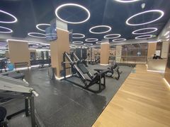 -Z&B Fitness Studio·Gym(前滩L+PLAZA店)