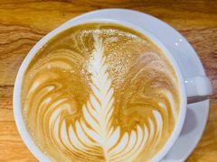 -Rabbit Cafe私房西餐甜点咖啡(栖霞路店)