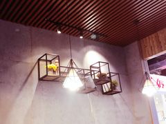 -杨小贤(东融国际影城店)