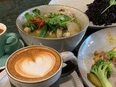 泰式绿咖喱鸡肉-Lokal(武康路店)