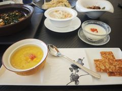 -鲜璟台·地标景观餐厅(上海中心店)