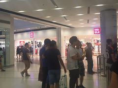 -优衣库(广州天河领展广场店)
