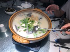-姜君·千岛湖鱼头馆(浦东大道店)