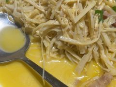 -鸽子侯·家宴·平价海鲜(市图书馆店)