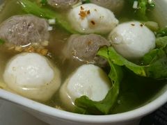 -新大咀港式茶餐厅(宝山万达店)