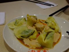 芝麻酱拌荠菜鲜肉馄饨-东泰祥生煎馆(重庆北路店)