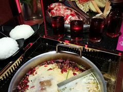 牛油麻辣鸳鸯锅-唱客美食KTV量贩(日新路店)