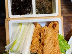 -魁盛居百年鲁菜馆(县西巷店)