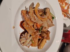 -广州万富希尔顿酒店-感趣自助餐厅·生蚝海鲜刺身